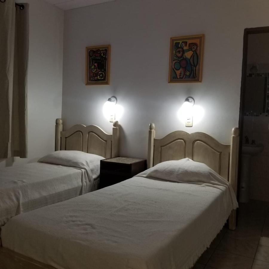 Hotel Mola Puerto Iguazú Dış mekan fotoğraf